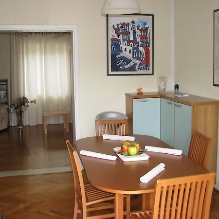 Quiet Escape Apartment