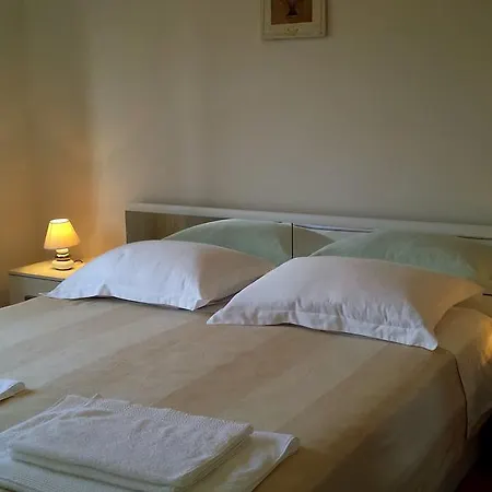 Apartment Quiet Escape