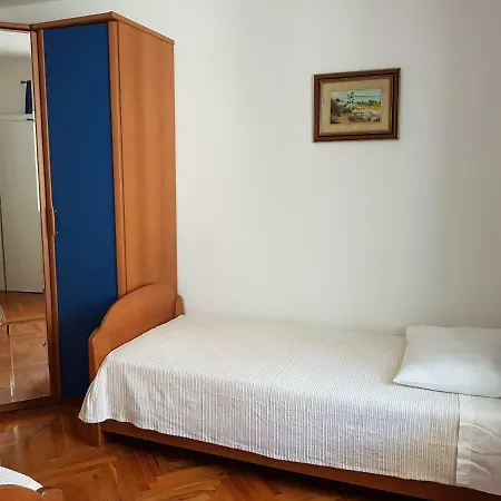Apartment Quiet Escape
