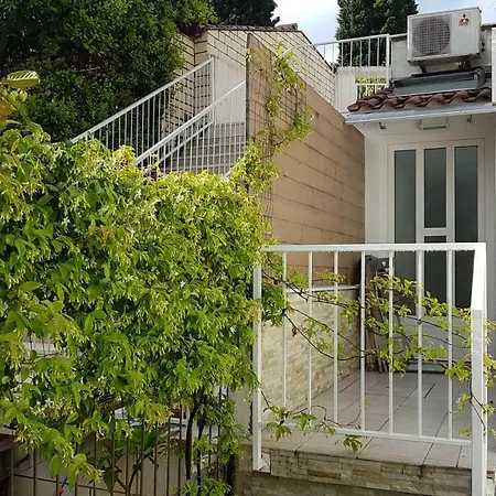 Quiet Escape Apartment