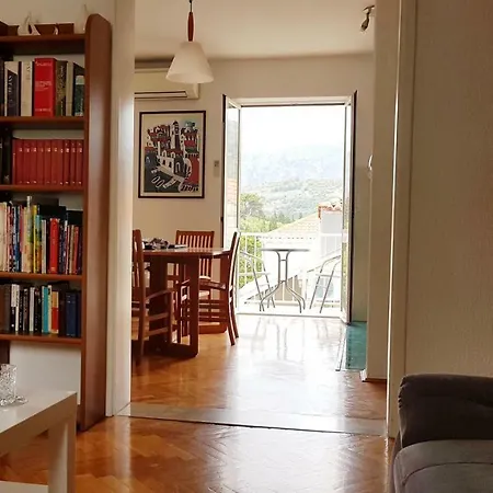 Apartment Quiet Escape