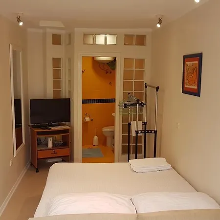 Apartment Quiet Escape